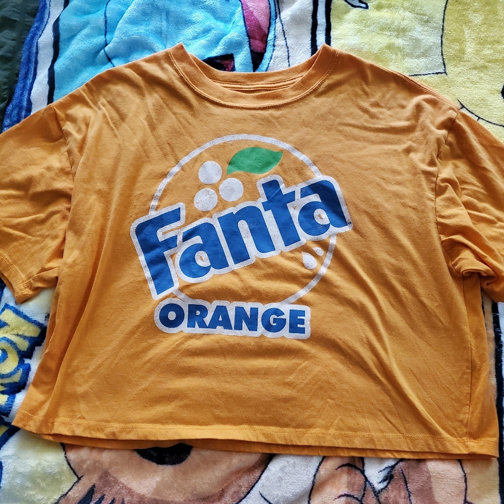 SOLD🍊FANTA SIZE L CROP TOP🍊